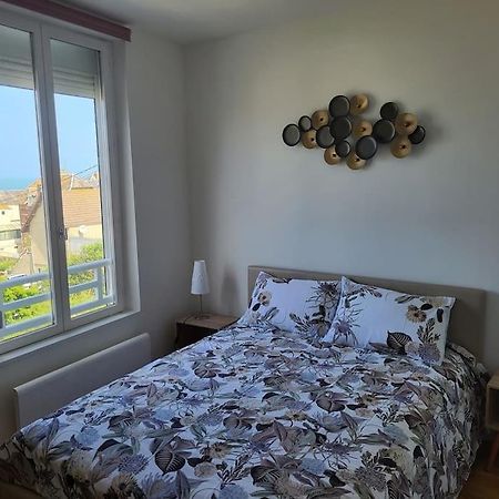 Appartement Vue Mer A 100 M De La Plage Ault Kültér fotó