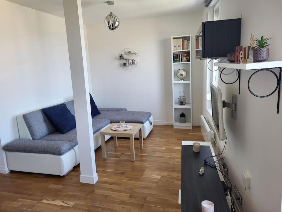 Appartement Vue Mer A 100 M De La Plage Ault Kültér fotó