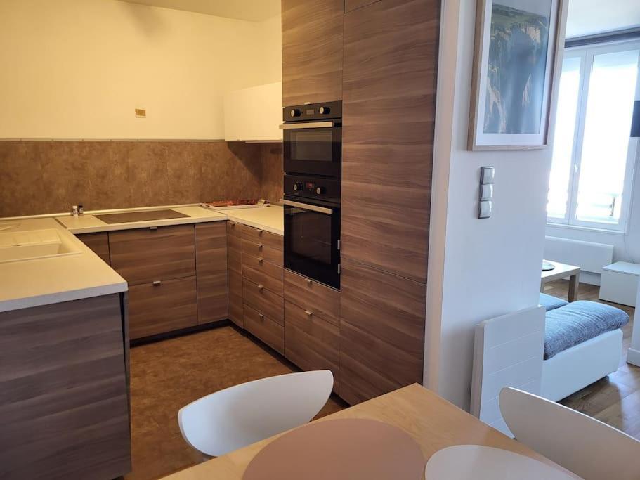 Appartement Vue Mer A 100 M De La Plage Ault Kültér fotó